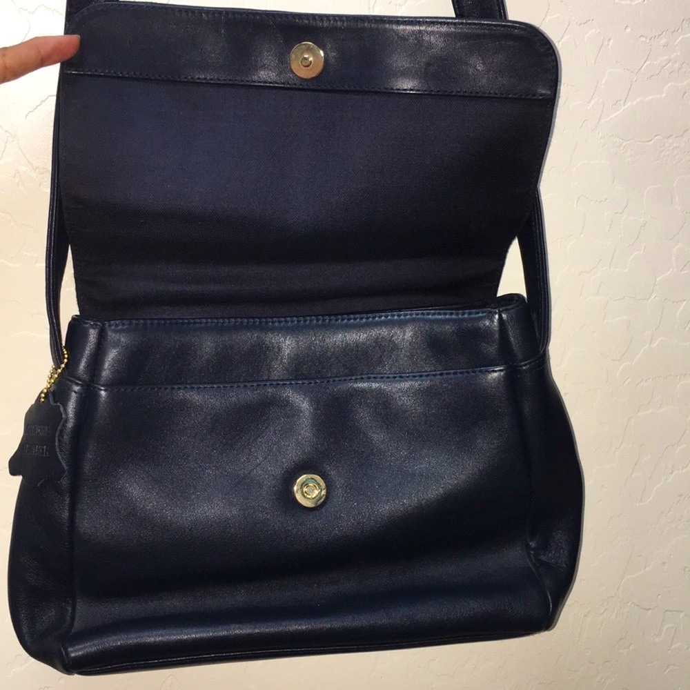 Lisa Loren shoulder, can be Crossbody. Navy Blue